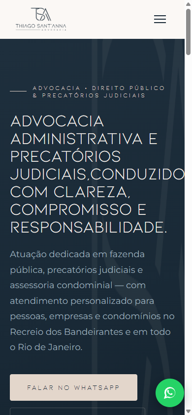Site do escritório Thiago Sant'anna Advocacia aberto no celular: página inicial com áreas de atuação e botão de WhatsApp
